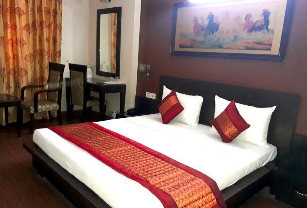 Hotel O Mid Town دلهي المظهر الخارجي الصورة